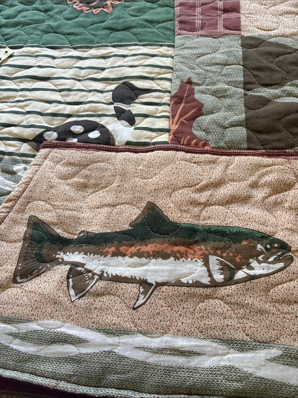 Patchwork Quilted Jacket with Fish Motif - Moose on back Rose and Green - Picture 6 of 7
